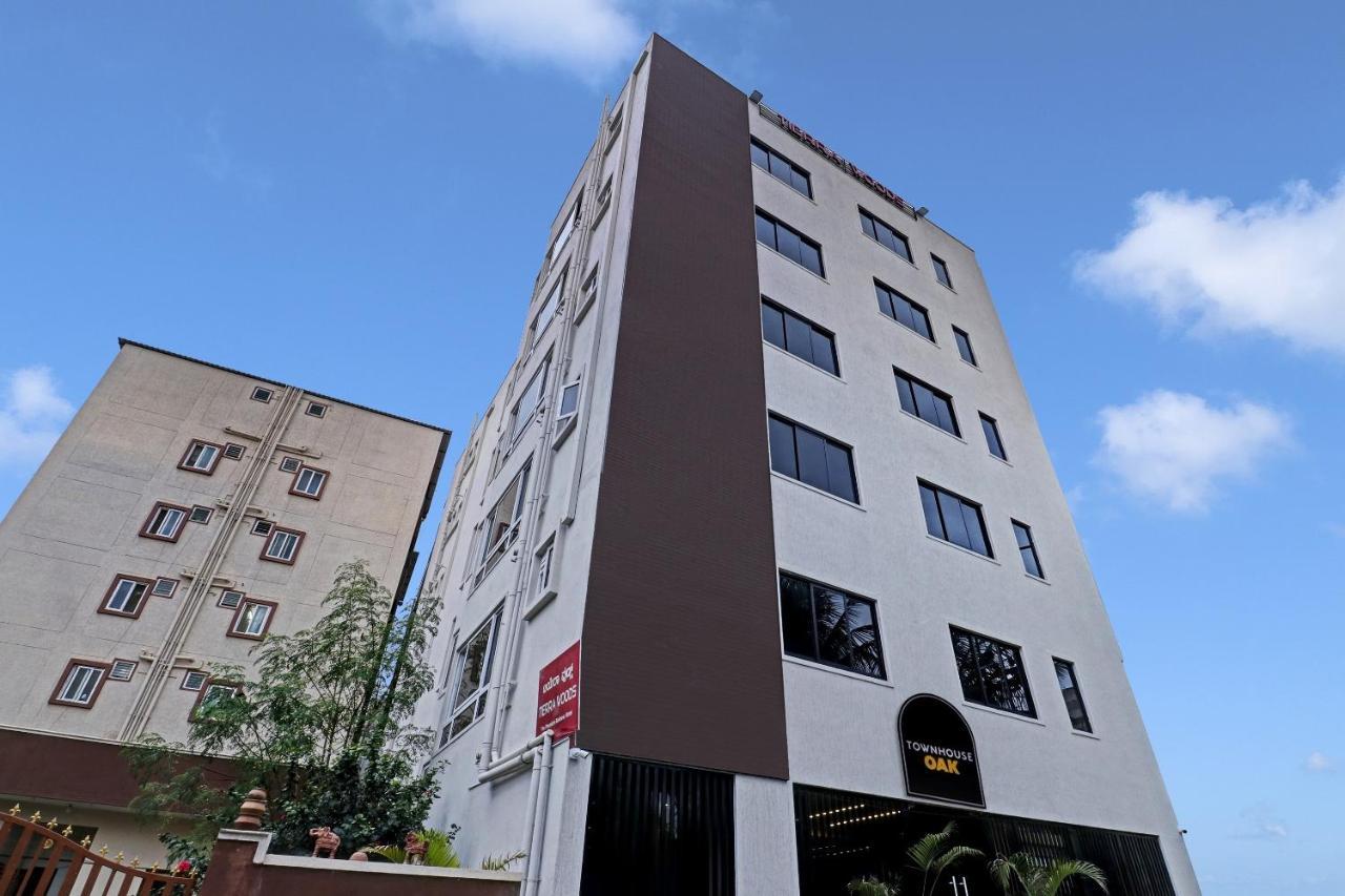 Townhouse Oak Tierra Woods Manyata Hotel Bangalore Exterior foto